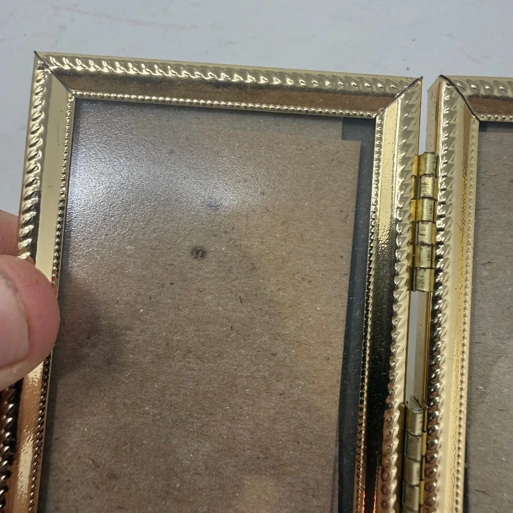 Vintage Gold Tone Metal Double Folding Picture Frame Hinged Bifold 2.5x3.5